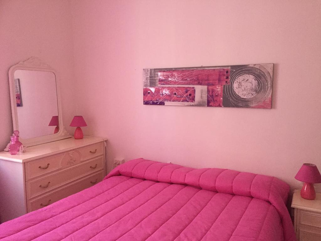 Bed and Breakfast L'Aurora Viola Carbonia Pokój zdjęcie
