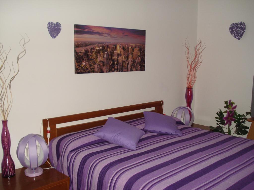 Bed and Breakfast L'Aurora Viola Carbonia Pokój zdjęcie
