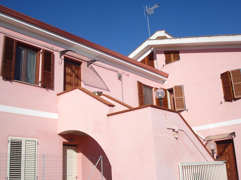 Bed and Breakfast L'Aurora Viola Carbonia Zewnętrze zdjęcie