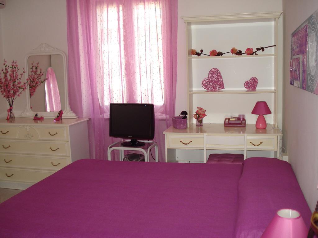 Bed and Breakfast L'Aurora Viola Carbonia Pokój zdjęcie