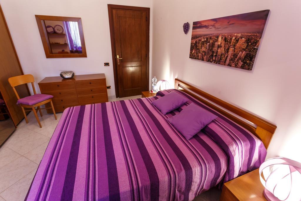Bed and Breakfast L'Aurora Viola Carbonia Zewnętrze zdjęcie