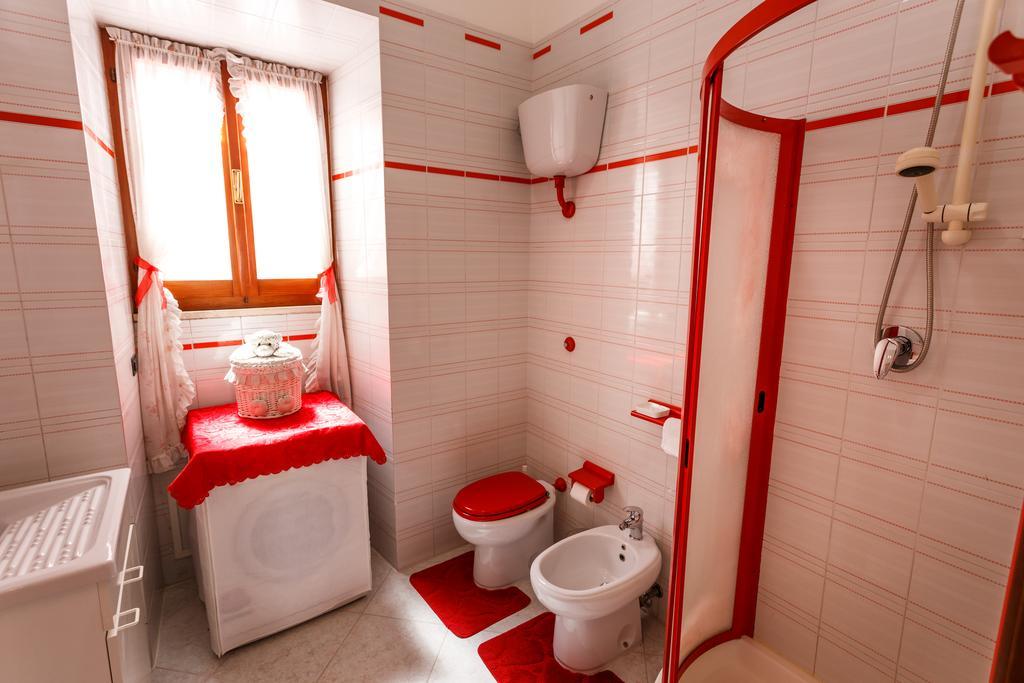 Bed and Breakfast L'Aurora Viola Carbonia Zewnętrze zdjęcie